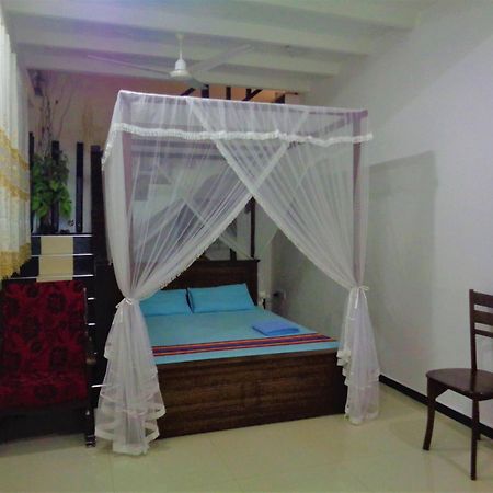 De Fancy House Hotel Unawatuna Kültér fotó
